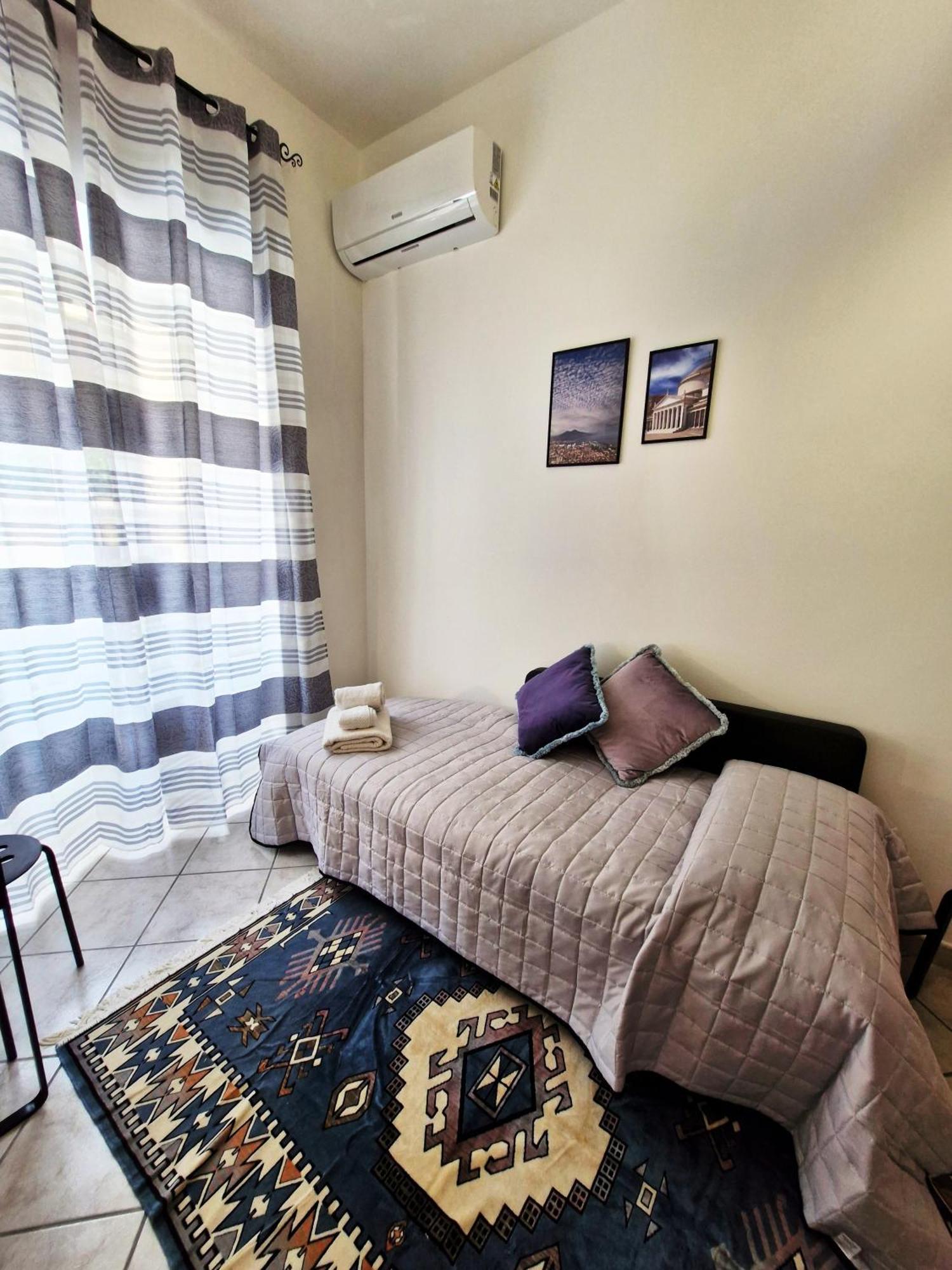 Casa Imma Bed & Breakfast Napoli Bagian luar foto